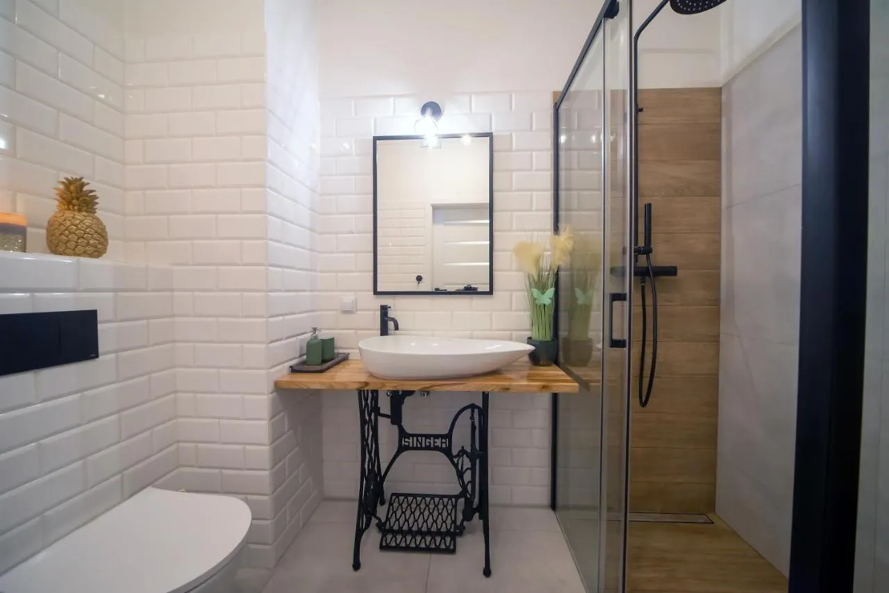 Maya'S Flats & Resorts 62 - 3 Rooms Apartment Bastion Walowa Gdansk Poland